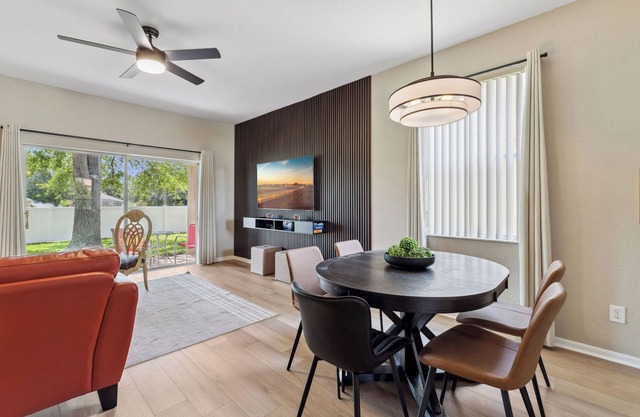 New Listing/Regal Palms/Water Park/Luxury