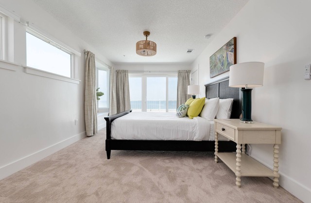 New Listing | Boutique Hotel | 1-BR Oceanfront - G