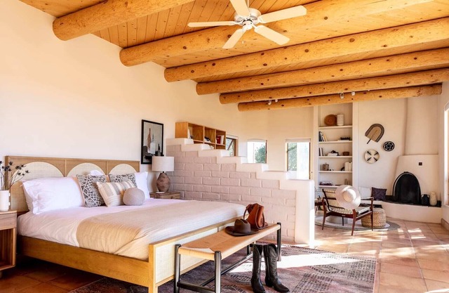 NEW! Luxury Secluded Estate | Hacienda by Here