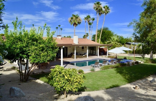 New Modern Remodel! - Ranch Style Villa with Mountain Vistas