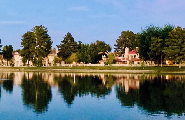 New! No Steps.Sunlit Gated Villa on McCormick Lake & Camelback Trail!