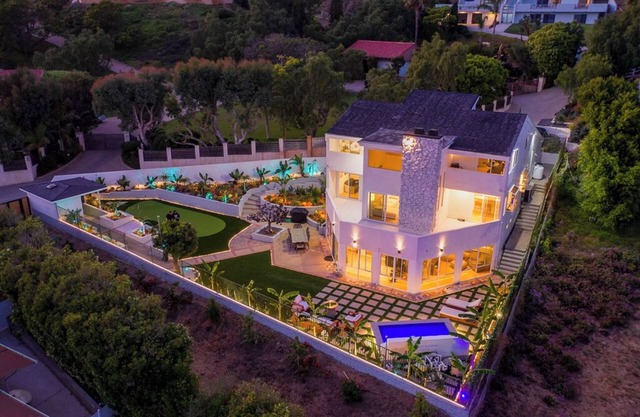 NEW! Ocean View Malibu Modern Home w/Mini Golf & Spa