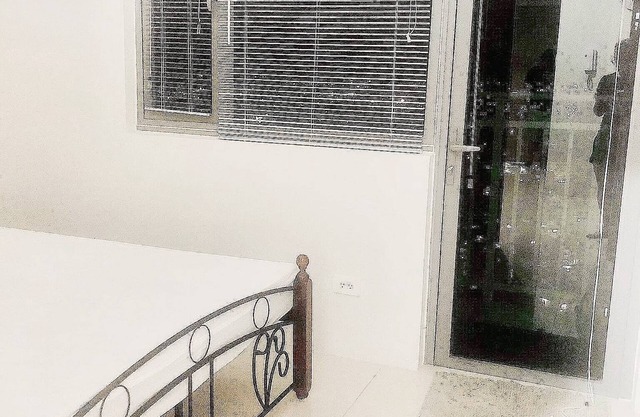 New One Bedroom Big Condo with Balcony In the Center of The City