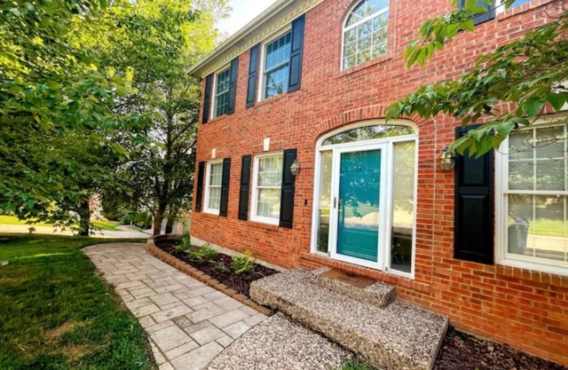 NEW Private Wood Views, Family & Dog Friendly, 5 Mins to Stadium, Home Gym