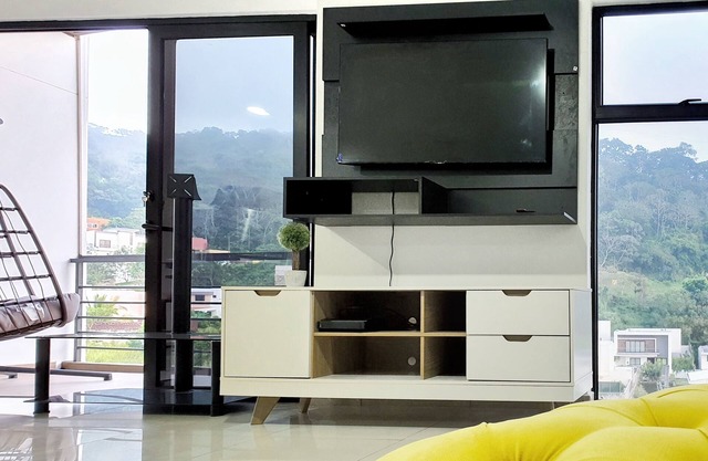 ✰New@Santa Elena✰Modern✰3Brm✰Apartment✰w/AC✰Wifi✰Gym✰Parking