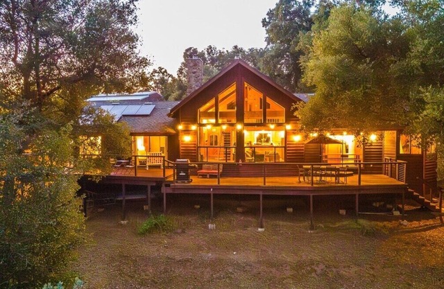 NEW secluded lake cabin with private lake