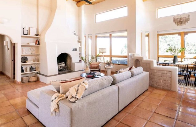 NEW! Sensational 3BR Retreat | Hacienda by Here