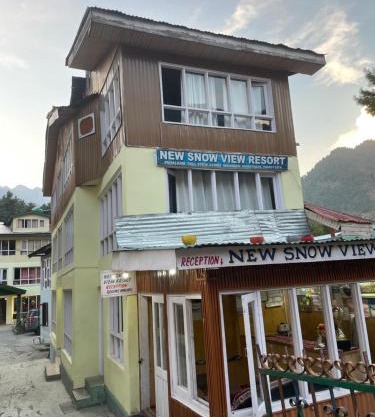 New snow view resort pahalgam