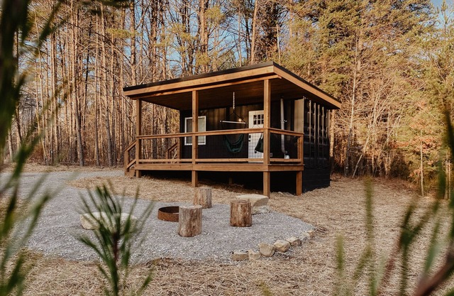 New Unique Shipping Container Home near Fall Creek Falls State Park