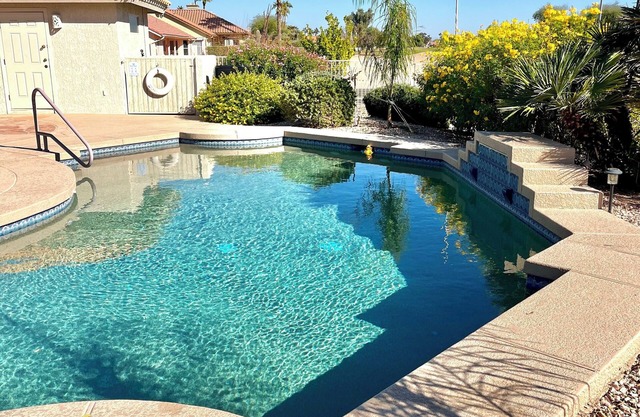 NEW! UPSCALE Sun City West Oasis Golf Course with POOL