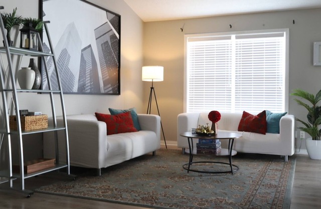 Newburgh Bullseye, close to all