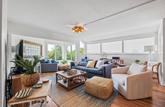 Newly Furnished 2-Bedroom Townhome with Stunning Gulf Views