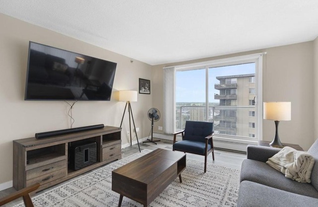 Newly Renovated 2 Bedroom Downtown Saskatoon Condo