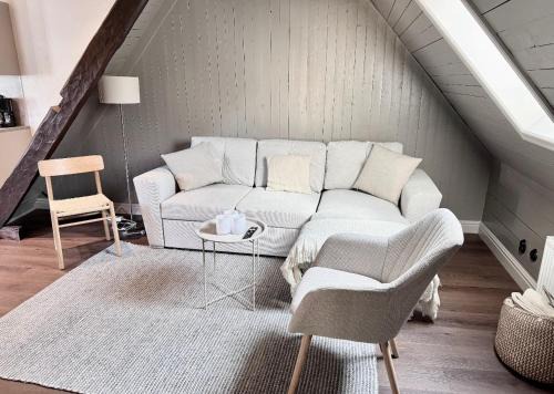 Newly renovated 2 bedroom apartment