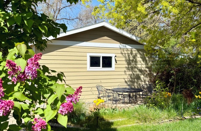 Newly Renovated 3BR Oasis - Close to Dining + Private Backyard Fire Pit