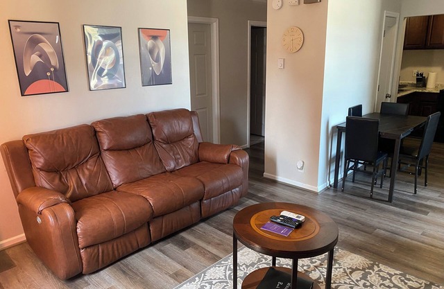 Newly renovated Apartment West Allis, WI