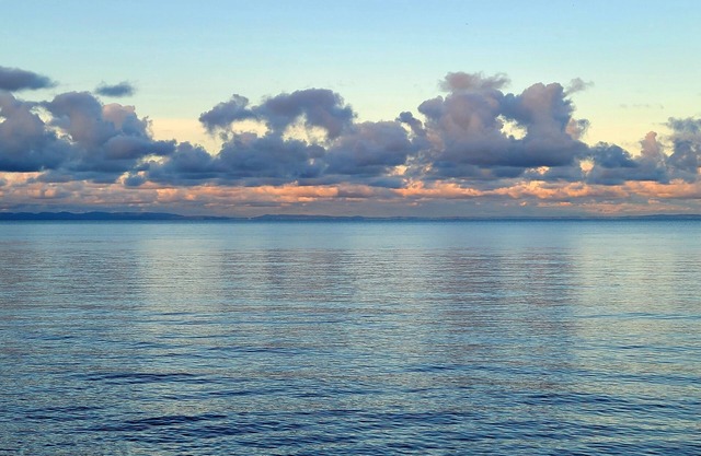 Newly renovated house on 255 feet of Lake Superior!