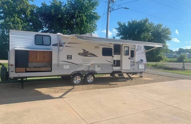 NFL Draft-20 Min. from Lambeau Field, Excellent, Spacious, Affordable rental