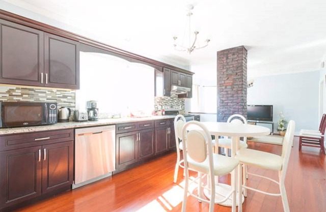 Nice 3 Bedroom Home Perfect for Access to Central Boston and Cambridge