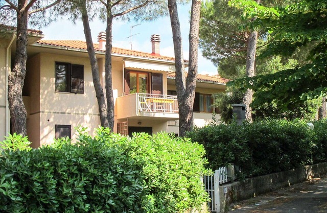 Nice apartment for 6 guests with WIFI, TV and balcony