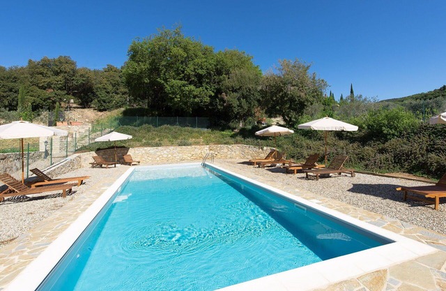 Nice apartment for 5 people with A/C, pool, WIFI, TV, patio and panoramic view