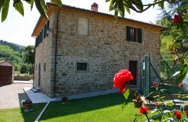 Nice apartment for 7 guests with WIFI and TV, close to Arezzo
