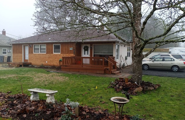 Nice home in quiet neighborhood