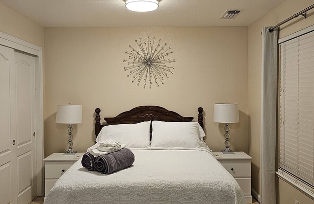 Nicely setup studio with FAST Internet