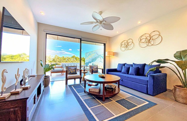 Nick Price, Luxury and Comfortable Apartment 2 bdr W/Private Terrace