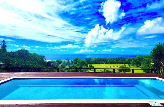 Nikao Hillside Suite