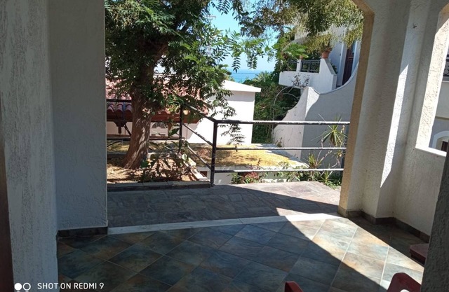 Nikos Studio 3 - Studio Apartment, Sleeps 3