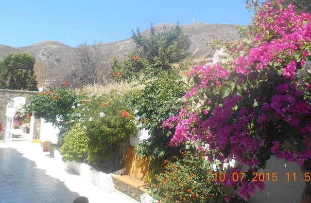 NIKOS STUDIOS WITH GREAT SEA VIEW