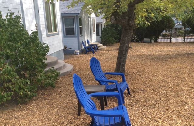 nNew all-inclusive resort by Clearlake with Tesla L2 Charging Station