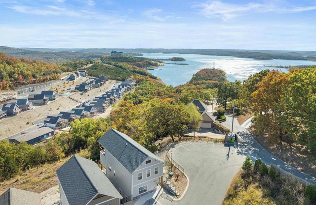 NO STEP ENTRY! Great Location! Private Hot Tub!