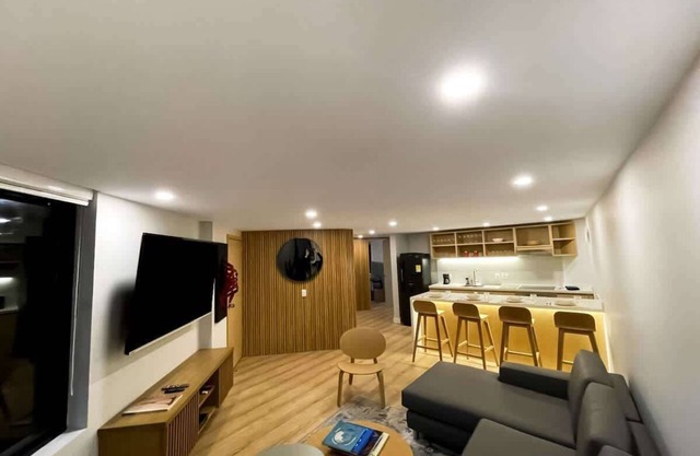 NOK Beautiful 3BR Apt in Zona Rosa