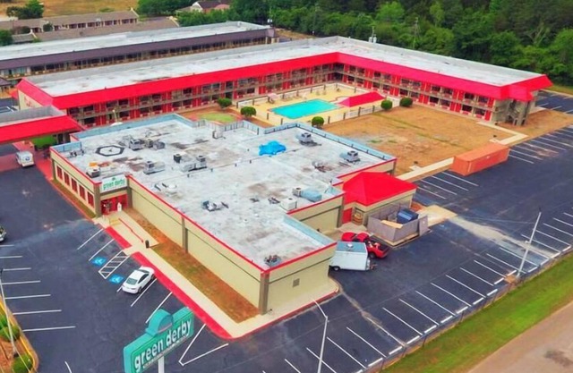 Non-smoking King 1st Floor Accommodation at FairBridge Inn Express Perry