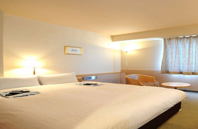 Nonsmoking spacious bed double room LAN connecti/Yonezawa Yamagata