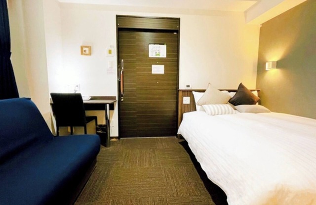 NonsmokingUniversal room 1 double bed 1 sofa/Osaka Ōsaka