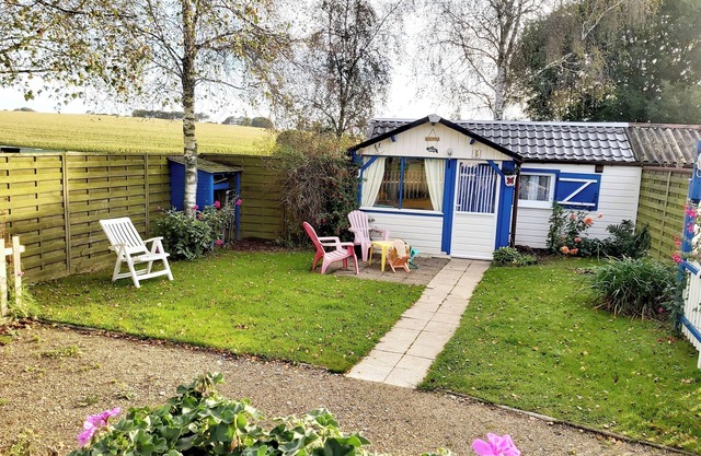 Normandy Getaway, goat 8 km from Etretat, Nature Beaches, gastronomy, dog
