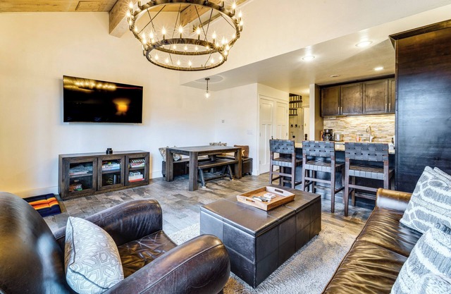 Northstar Ski-In/Out Condo w/Resort Amenities!