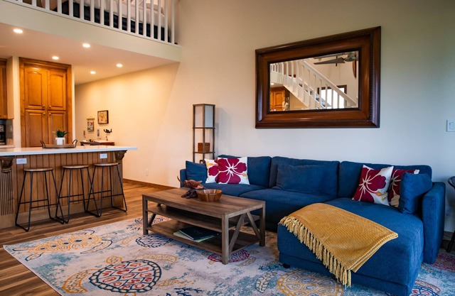 Oasis at Turtle Bay Condo & Legendary North Shore - with Split AC -renovated