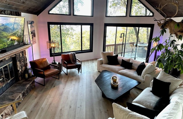 Oasis, Epic Views, Gym, Speakeasy, Cold Plunge!