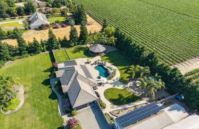 Oasis on the vine: Custom Luxury home with Resort Amenities, expansive Game Room