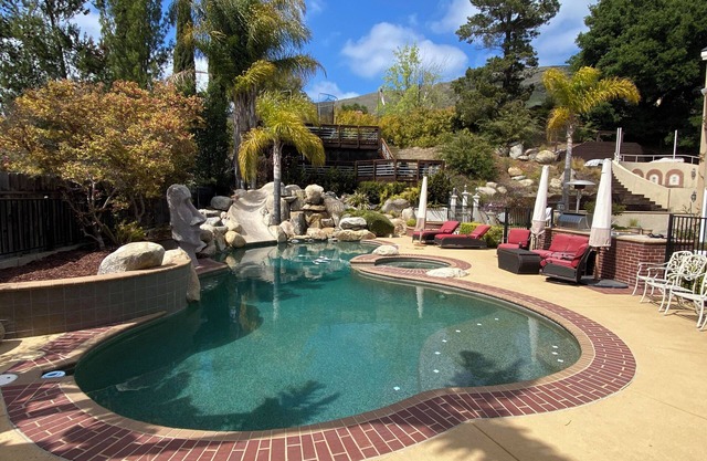 Oasis Private Entry Suite, Pool, Jacuzzi and more in San Luis Obispo