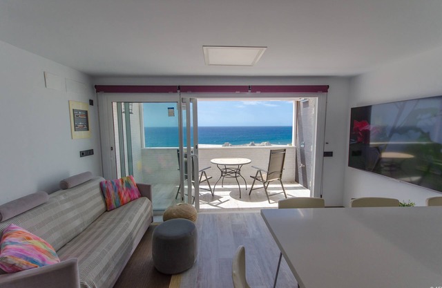 Ocean view dream apartment in San Agustin with Hi technology equipment