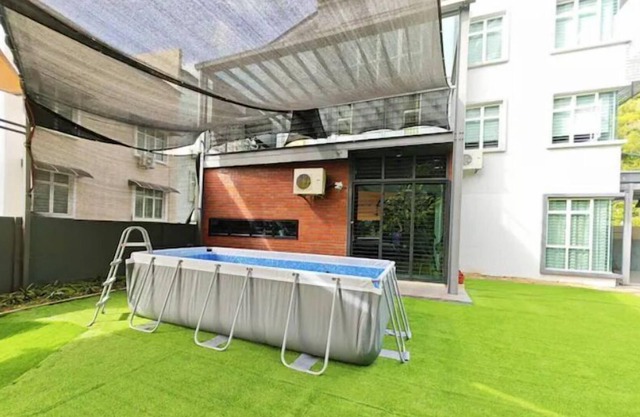 Ocean 23 Shamrock Beach with Pool 7 Bedroom