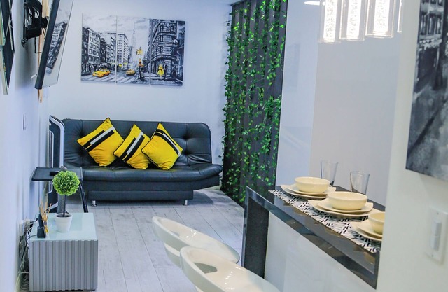 Ocean-Front Luxury Apartment with Amazing Views