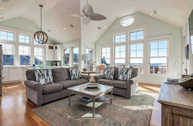 Ocean front 5 bedroom reverse floor plan home! Access to both clubs and 2 new golf carts