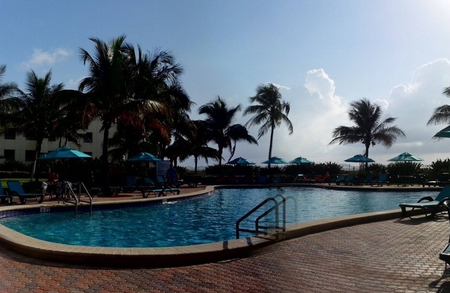 Ocean Front Condo - Relax and Enjoy Min Stay 3 nightsnSpecial WEEKLY n