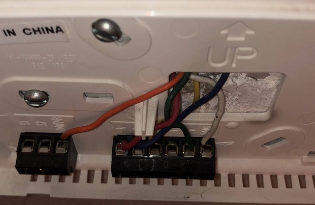 Ocean Front in beautiful Ormond/Daytona Beach. Walk out directly to the beach.